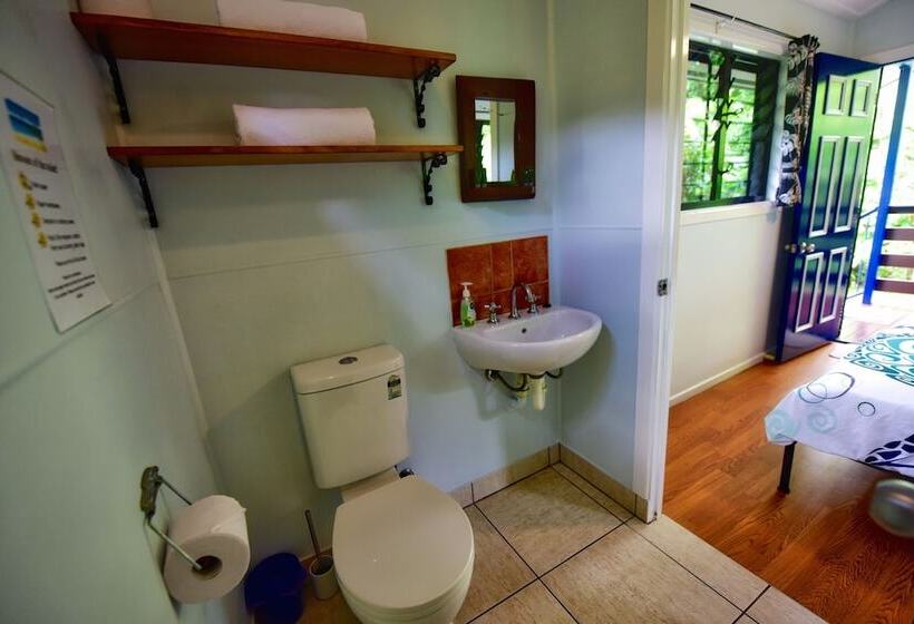 בית מלון כפרי Thornton Beach Bungalows