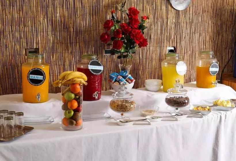 Hotel Tikay Suite