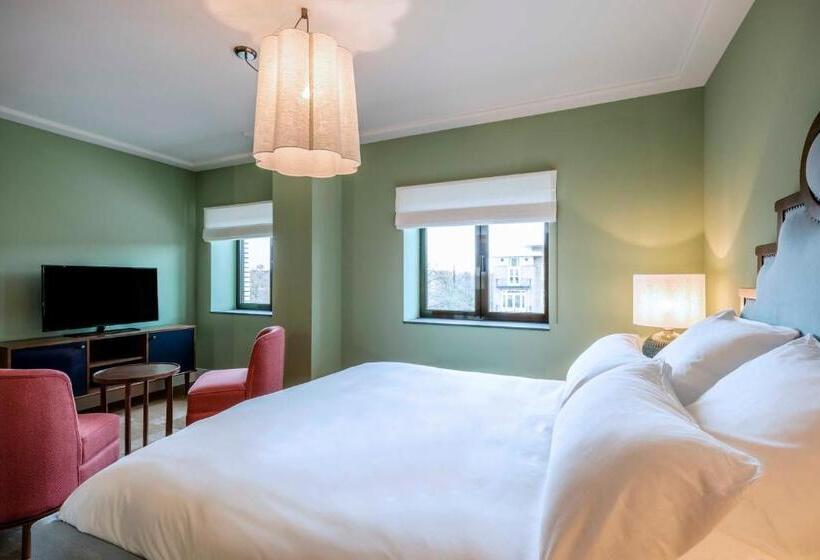 Hotel The July Twenty Eight