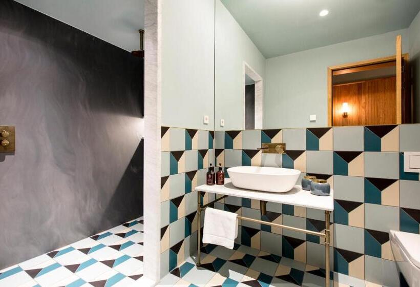 Hotel The July Twenty Eight