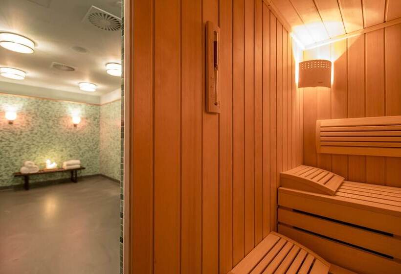 Hotel The July Twenty Eight