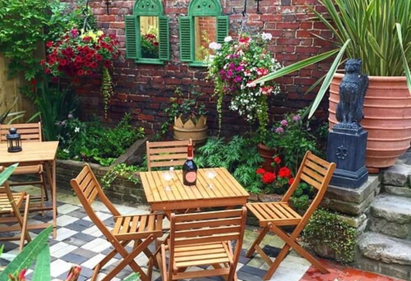 فندق Ye Spotted Dogge