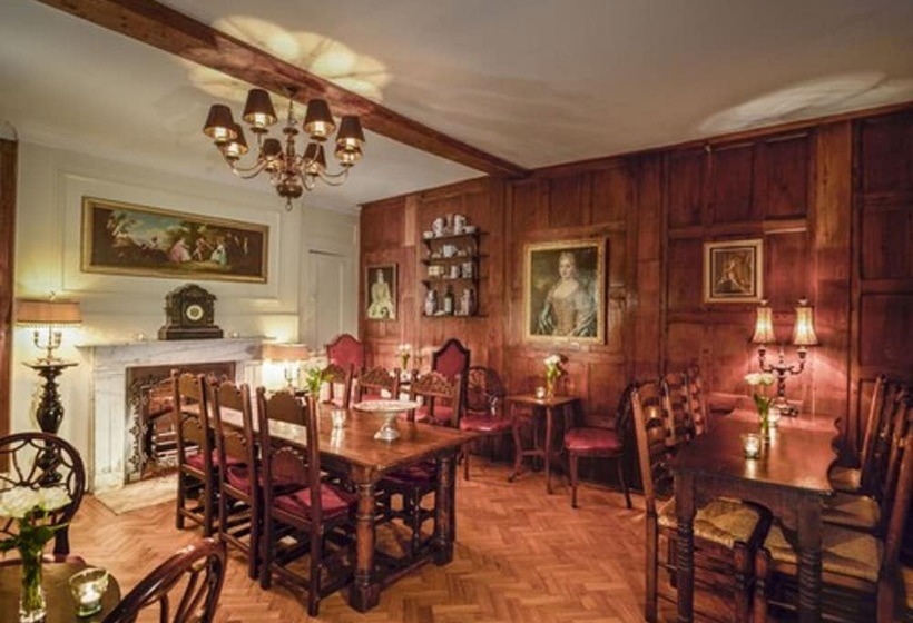 فندق Ye Spotted Dogge