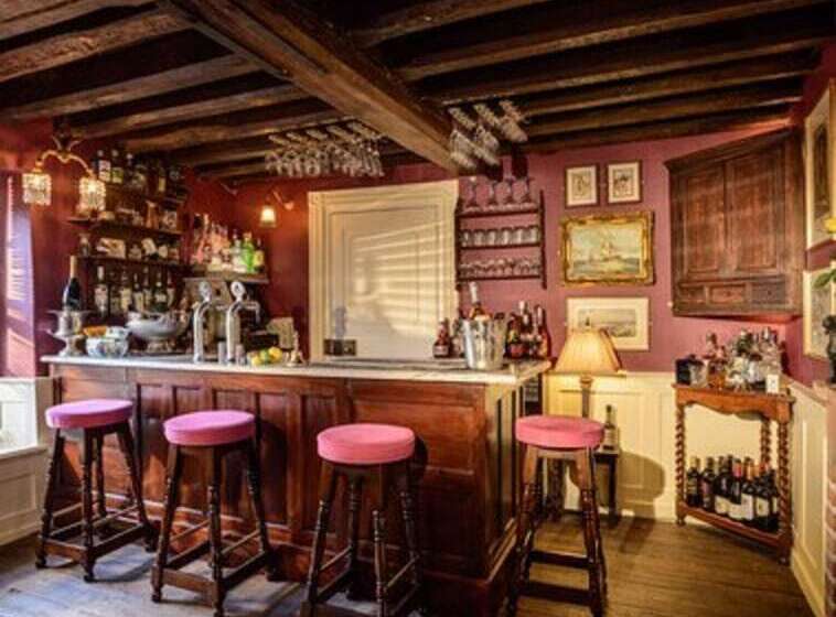 فندق Ye Spotted Dogge