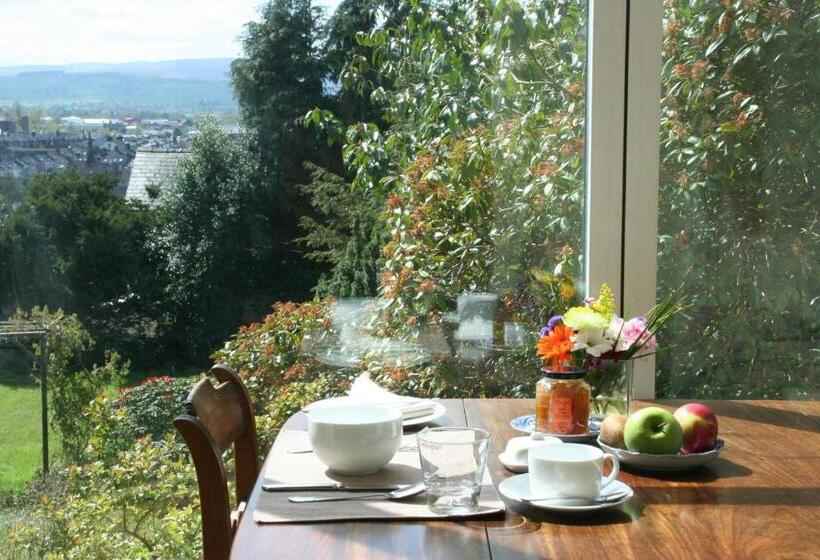 ベッドアンドブレックファースト Bank House B And B