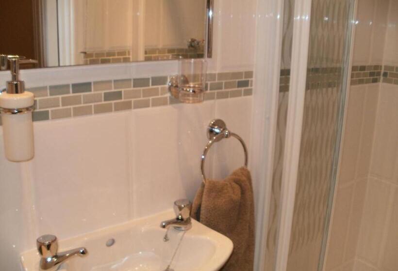 住宿加早餐  Chiverton House Guest Accommodation