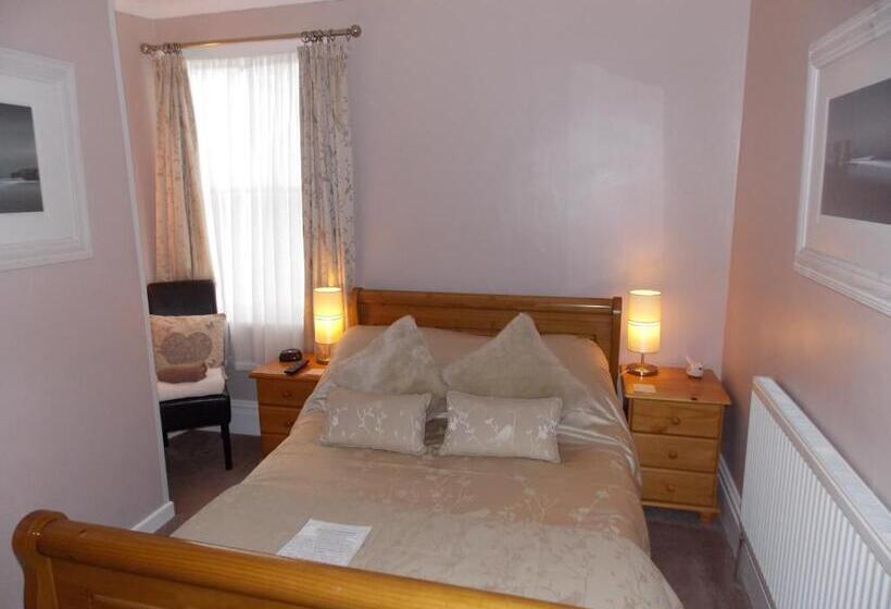 住宿加早餐  Chiverton House Guest Accommodation