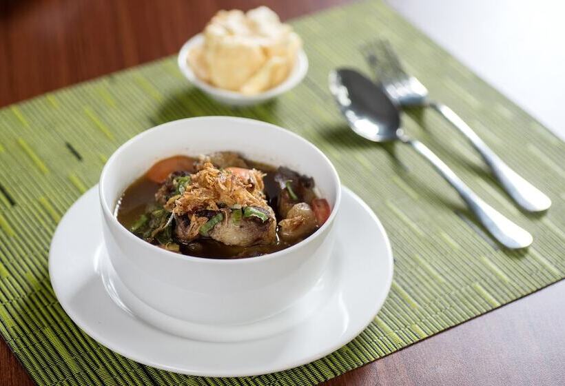 Bigland Hotel & Convention Sentul