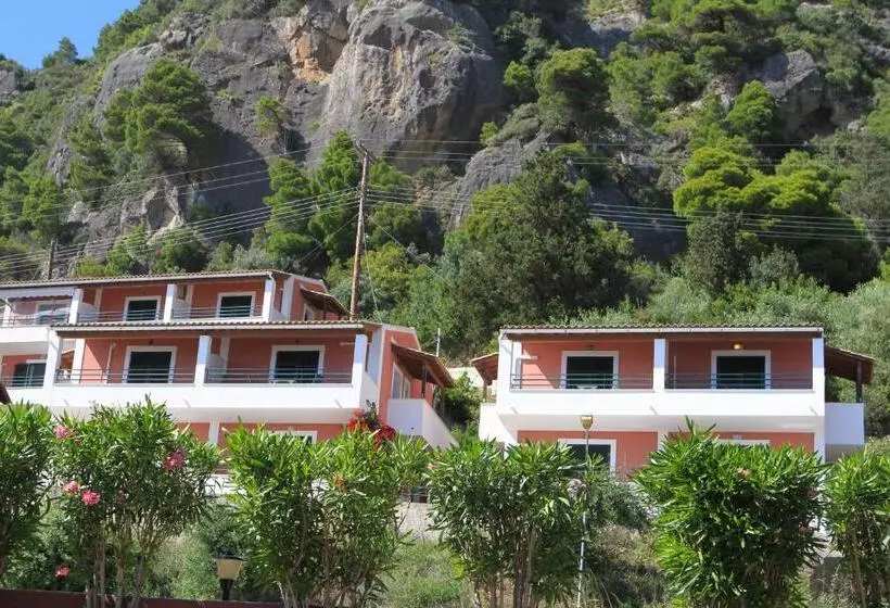 Glyfada Gorgona Apartments
