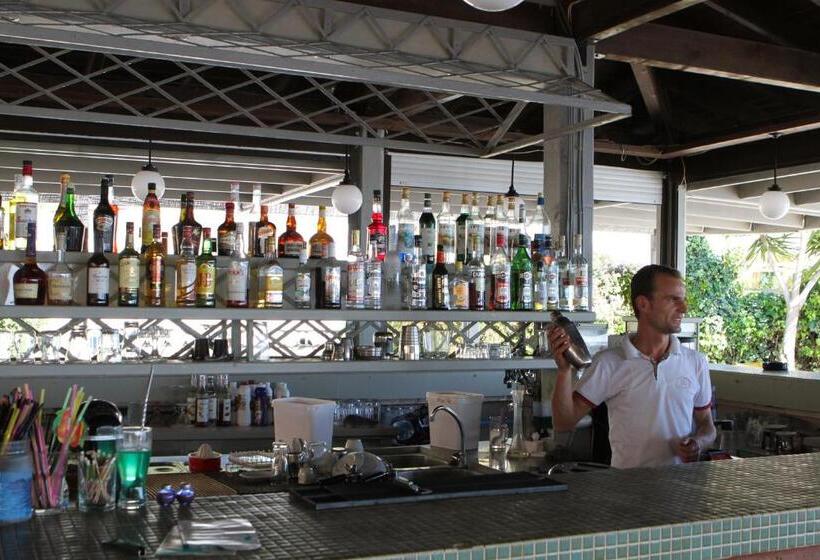 Glyfada Gorgona Apartments