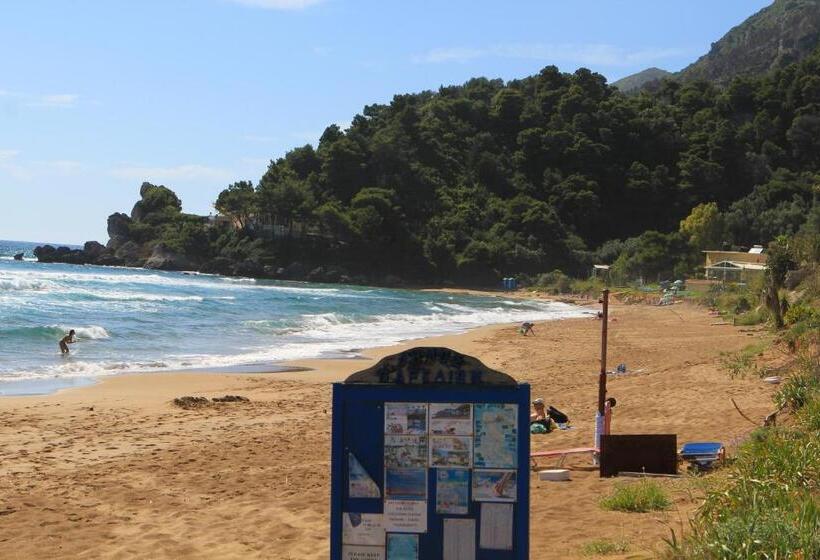 Glyfada Gorgona Apartments