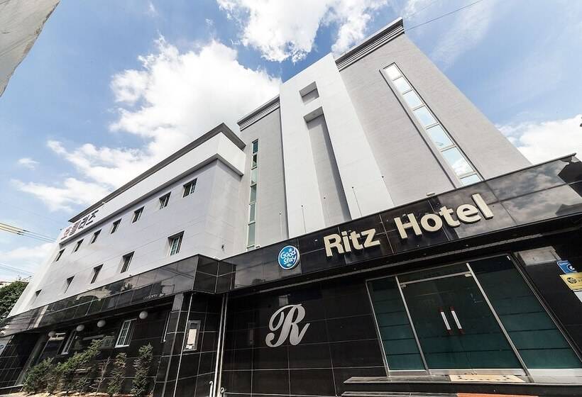 Chuncheon Hotel Ritz
