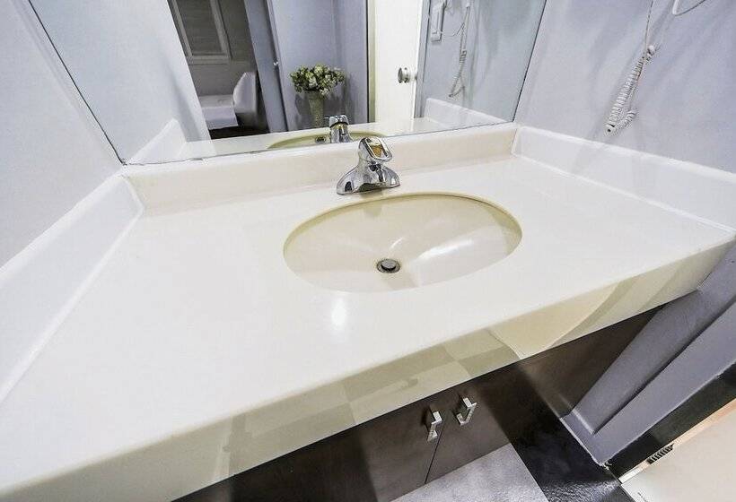 Chuncheon Hotel Ritz