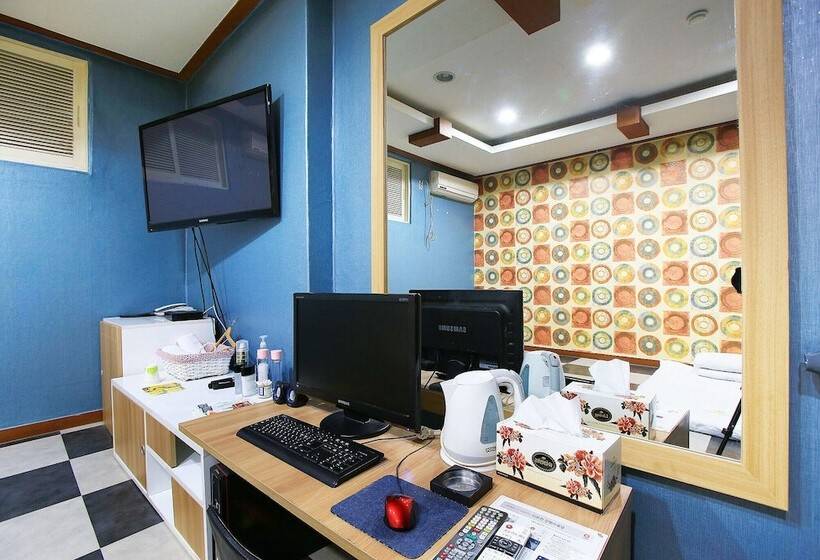 Chuncheon Hotel Ritz