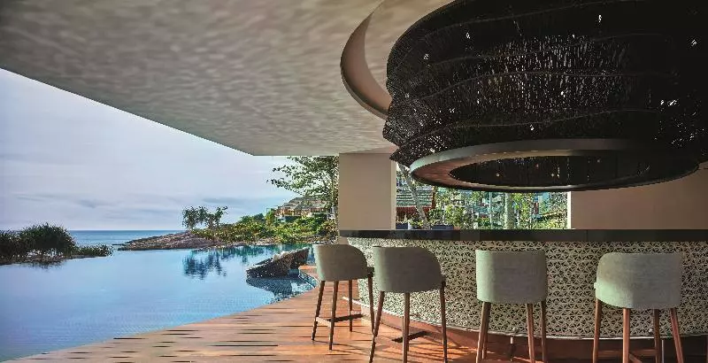 هتل The Ritz Carlton Koh Samui