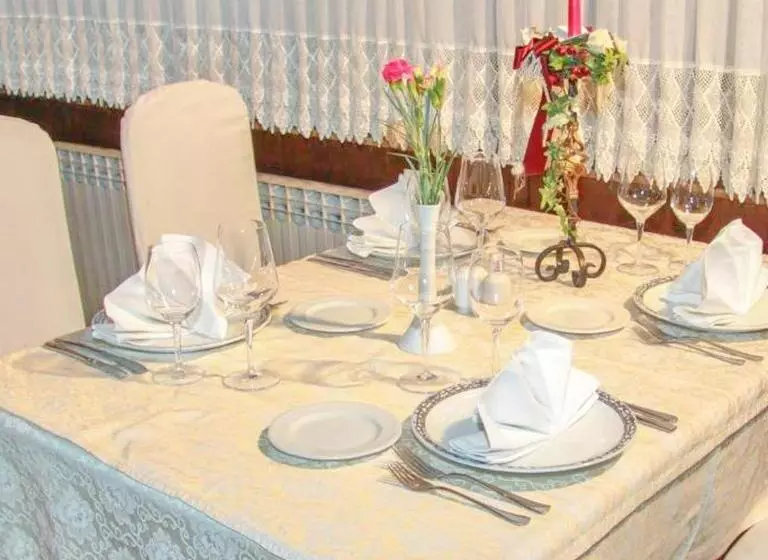 ホテル Villa Neretva   Metković
