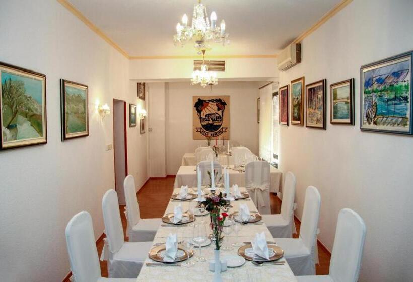 Отель Villa Neretva   Metković