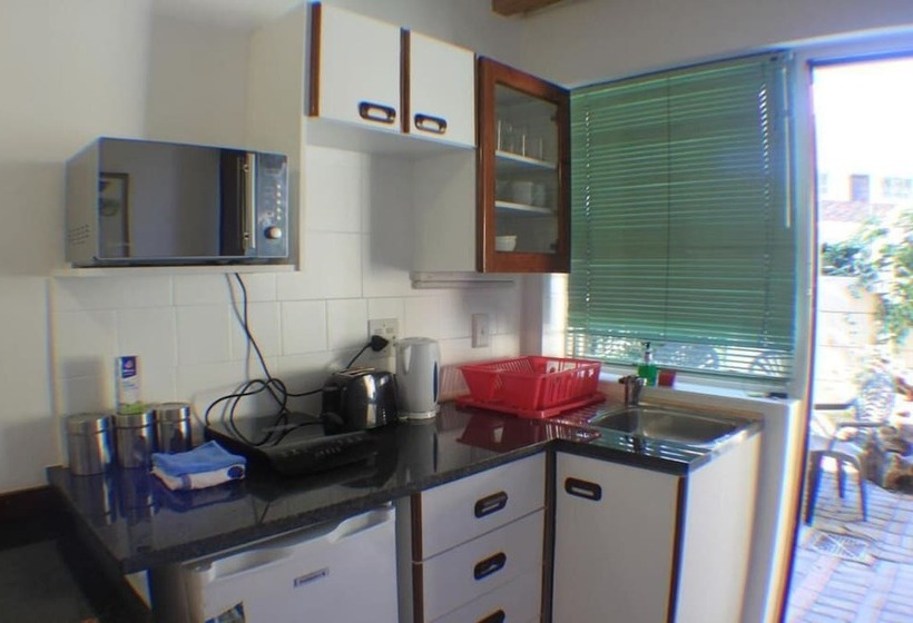 Luxurious Apartment In The Cape Town