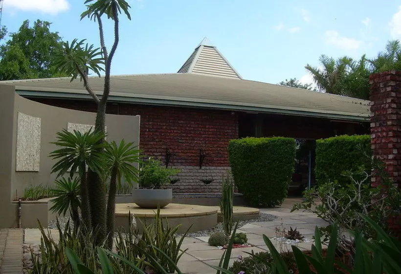 Majatalo Matoppi Guest House