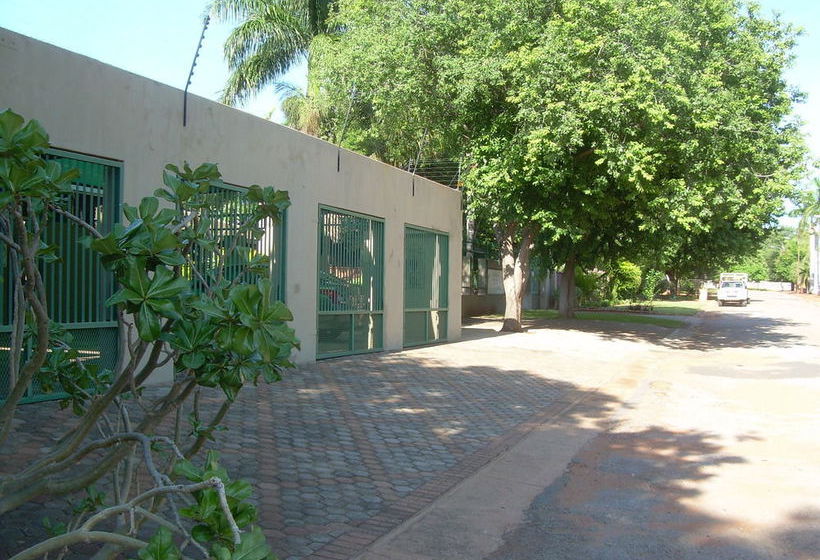 بنسيون Matoppi Guest House