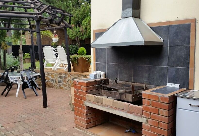 פנסיון Memra Guest House