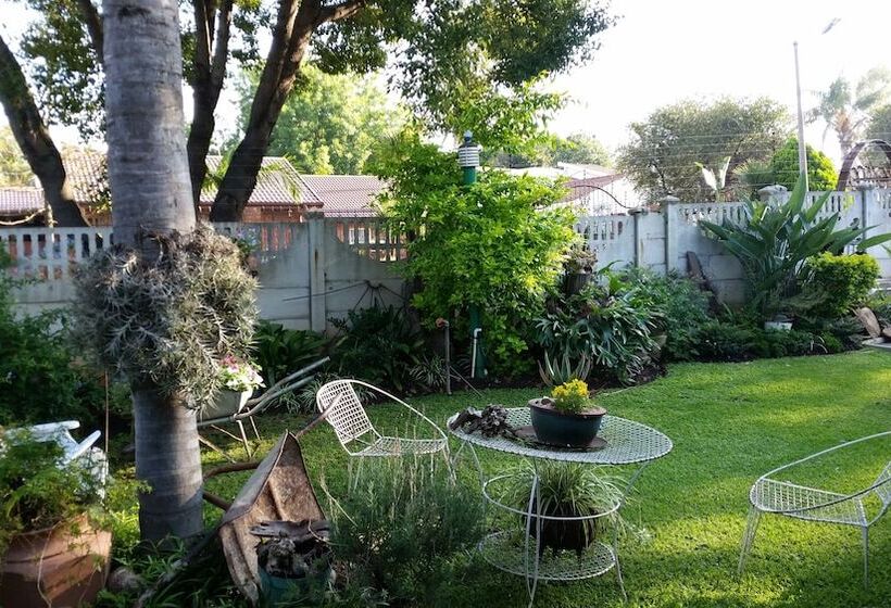 פנסיון Memra Guest House