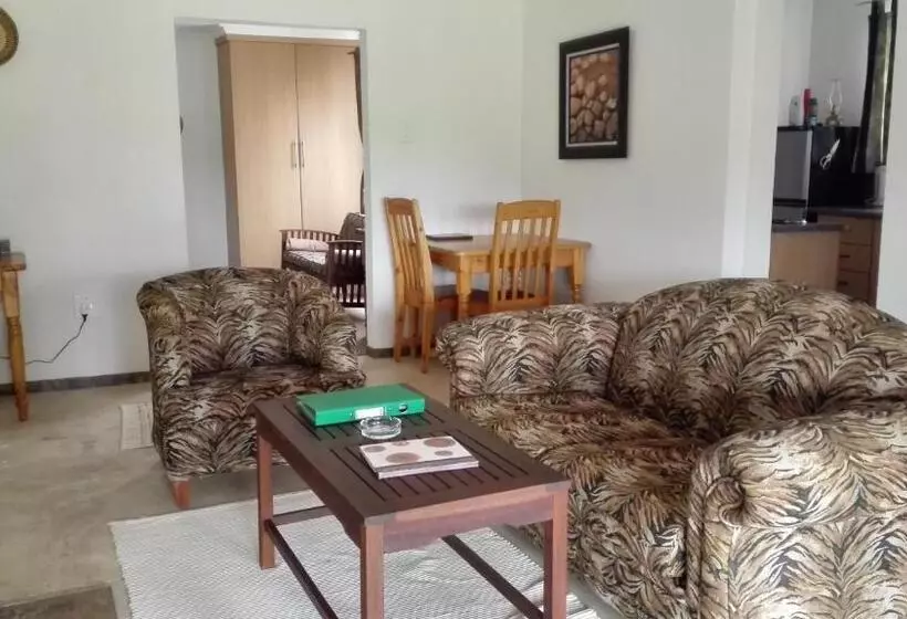 Pumula Guest Farm