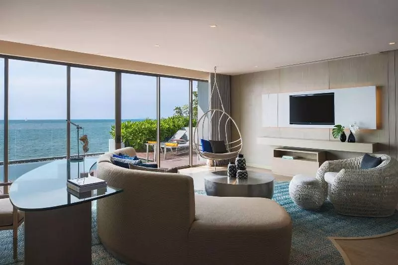 Renaissance Pattaya Resort & Spa