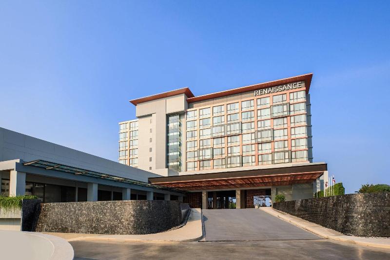 Renaissance Pattaya Resort & Spa