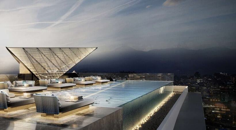 هتل Hilton Kathmandu