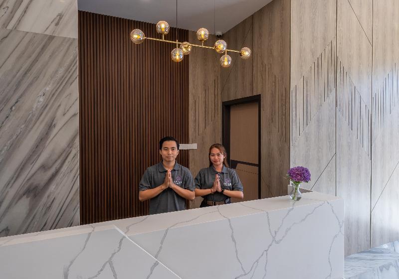 ホテル Aster Apartment Bali