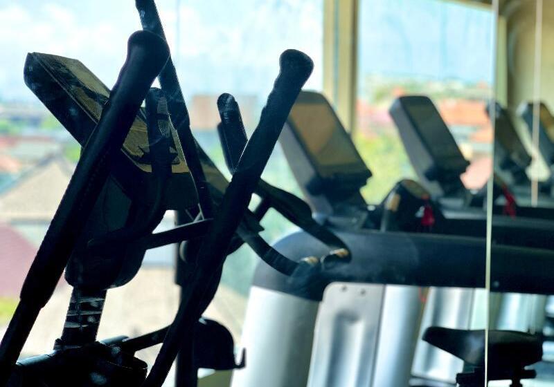 ホテル Aster Apartment Bali