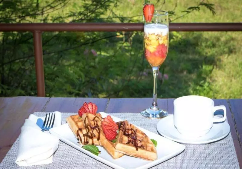 La Fortuna Lodge By Treebu Hotels