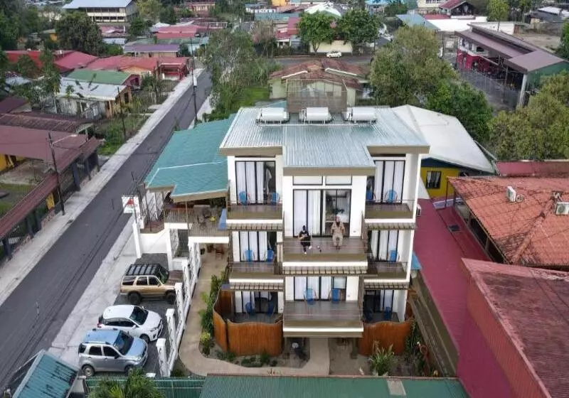 La Fortuna Lodge By Treebu Hotels