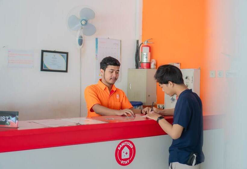 Lucky Hotel By Surya Group