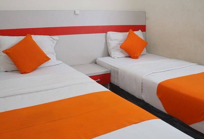 Lucky Hotel By Surya Group