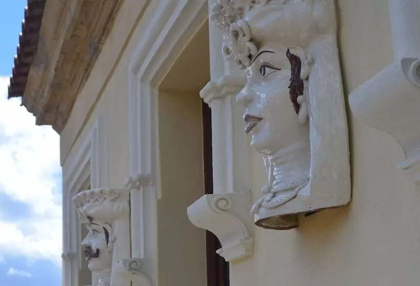هتل Centro Sicilia Rooms Suites & Terrace