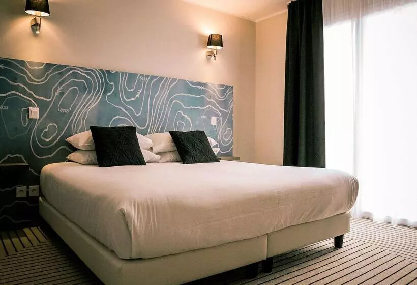 ホテル Best Western Plus  Antibes Riviera