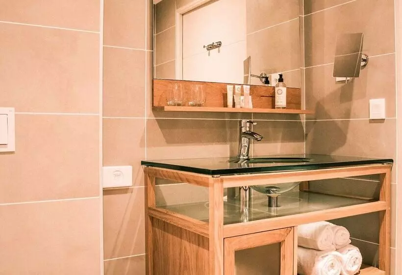 ホテル Best Western Plus  Antibes Riviera