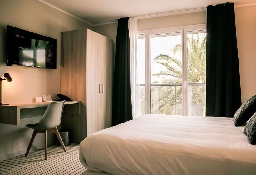 ホテル Best Western Plus  Antibes Riviera