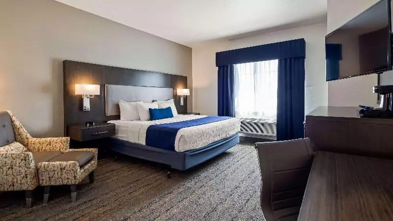 ホテル Best Western Plus Roland Inn & Suites