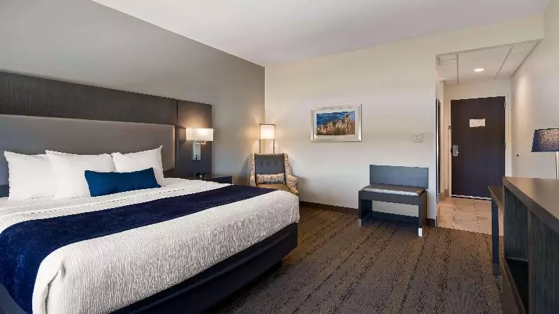 ホテル Best Western Plus Roland Inn & Suites