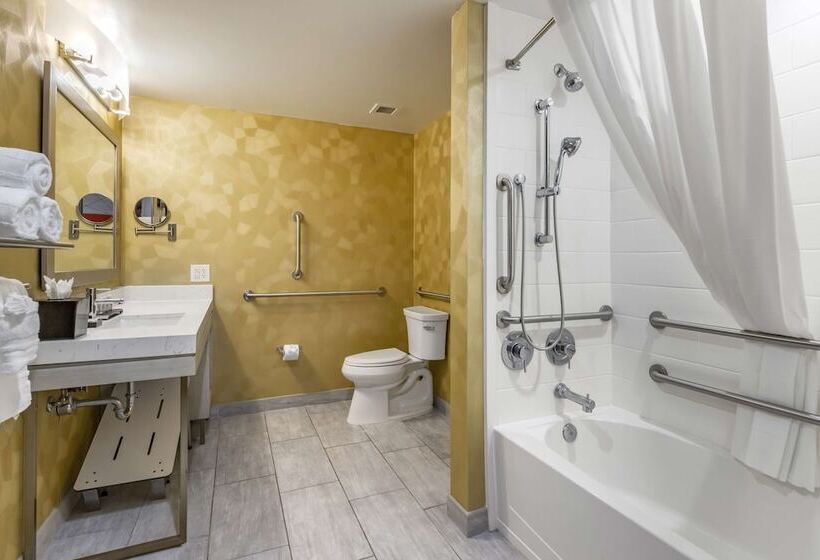 Best Western Premier Historic Travelers Hotel Alamo/riverwalk