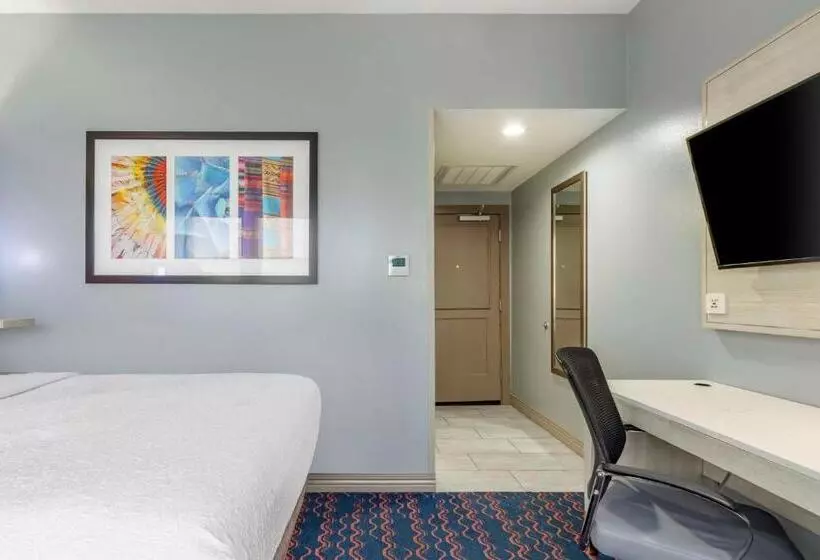 Best Western Premier Historic Travelers Hotel Alamo/riverwalk