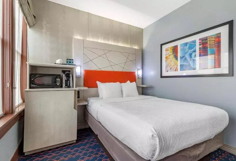 Best Western Premier Historic Travelers Hotel Alamo/riverwalk