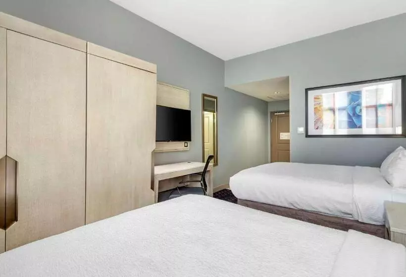 Best Western Premier Historic Travelers Hotel Alamo/riverwalk