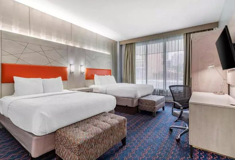 Best Western Premier Historic Travelers Hotel Alamo/riverwalk