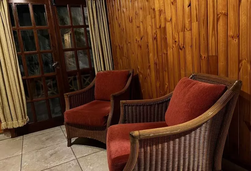 هتل Costa Del Sol Iguazu