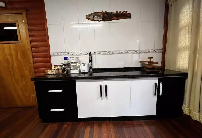 هتل Costa Del Sol Iguazu
