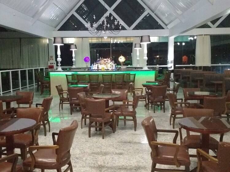 호텔 Dan Inn Campos Do Jordao